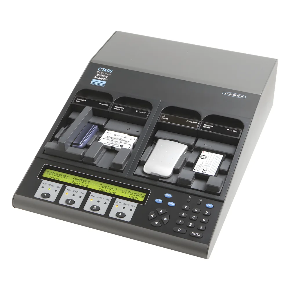 CADEX 7400-C Analizador de baterías de 4 cavidades (80 W) no incluye adaptadores.