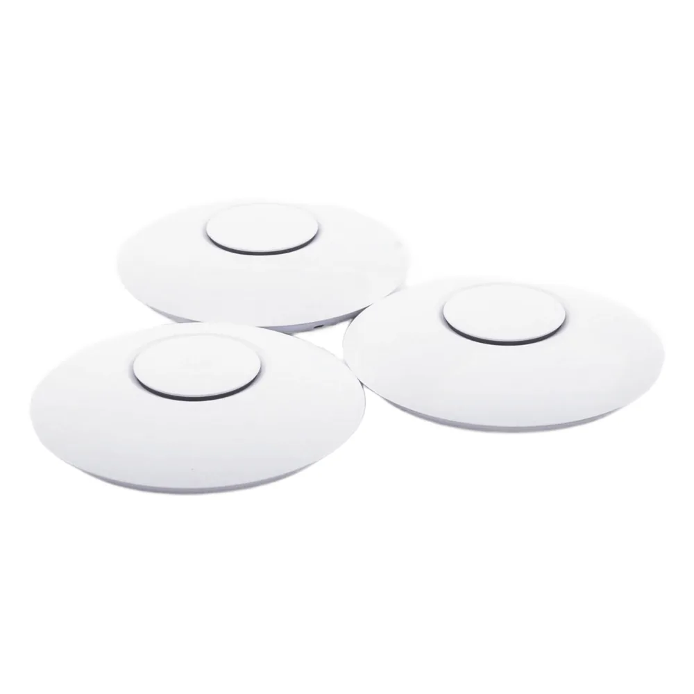 Paquete de 3 Access Point UniFi 802.11ac Wave 2, MU-MIMO4X4 con antena Beamforming, hasta 1.7 Gbps, para interior PoE 802.3af, soporta 200 clientes, No incluyen PoE´s