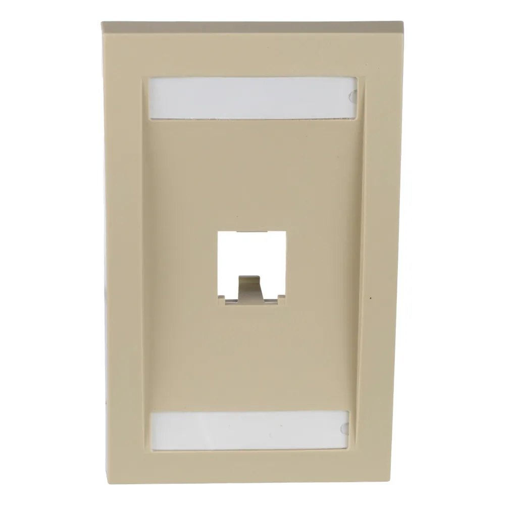 Placa de Pared Vertical Ejecutiva, Salida Para 1 Puerto Mini-Com, Con Espacios Para Etiquetas, Color Marfil