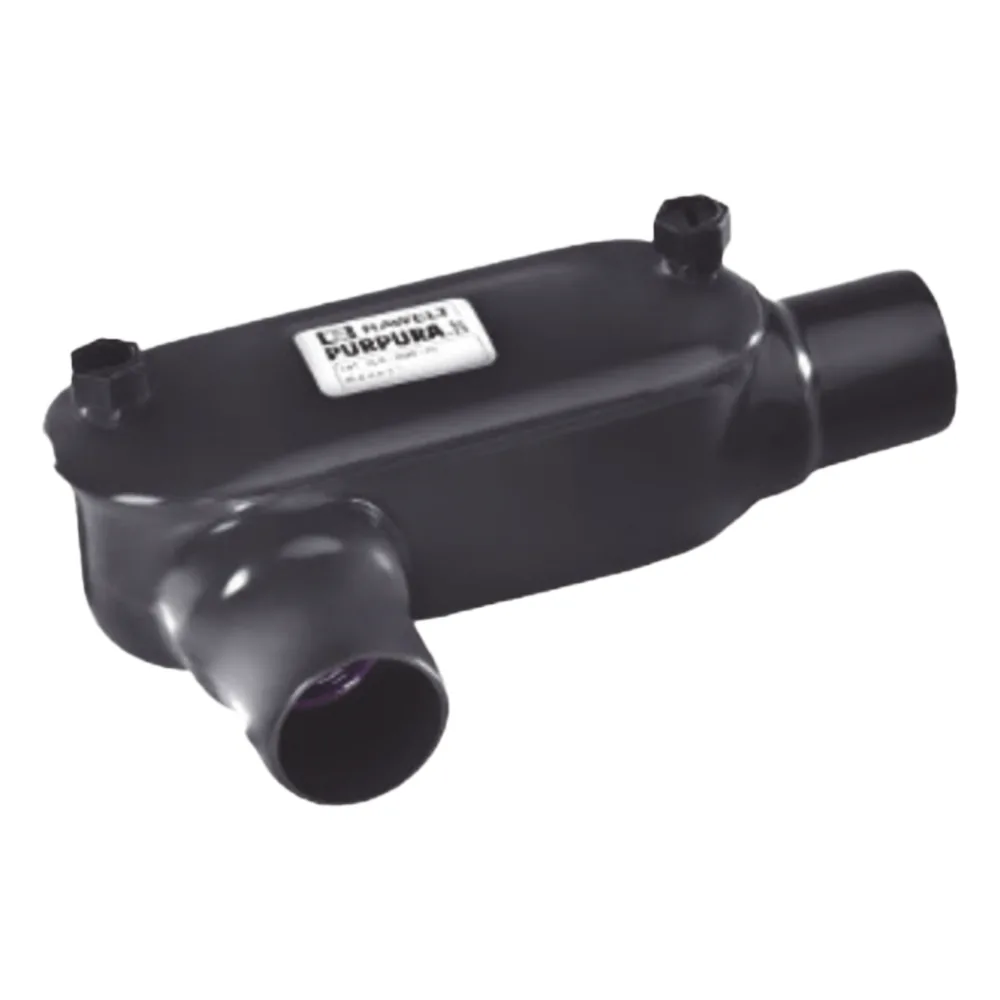 Caja Condulet tipo T con recubrimiento exterior de PVC de 3/4" (19 mm).