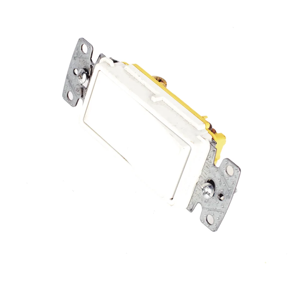 Interruptor Unipolar Residencial 15 A 120-277 V, Cableado Lateral y Trasero, Color Blanco.