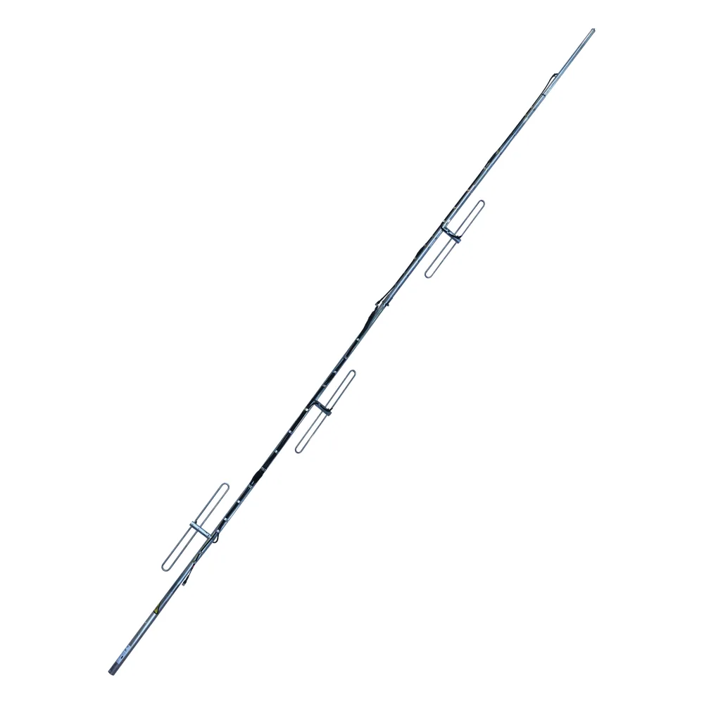 Antena base de 4 dipolos. Rango de frecuencia de 144 - 160 MHz y ganancia de 6/9 dBi omnidireccional/direccional.