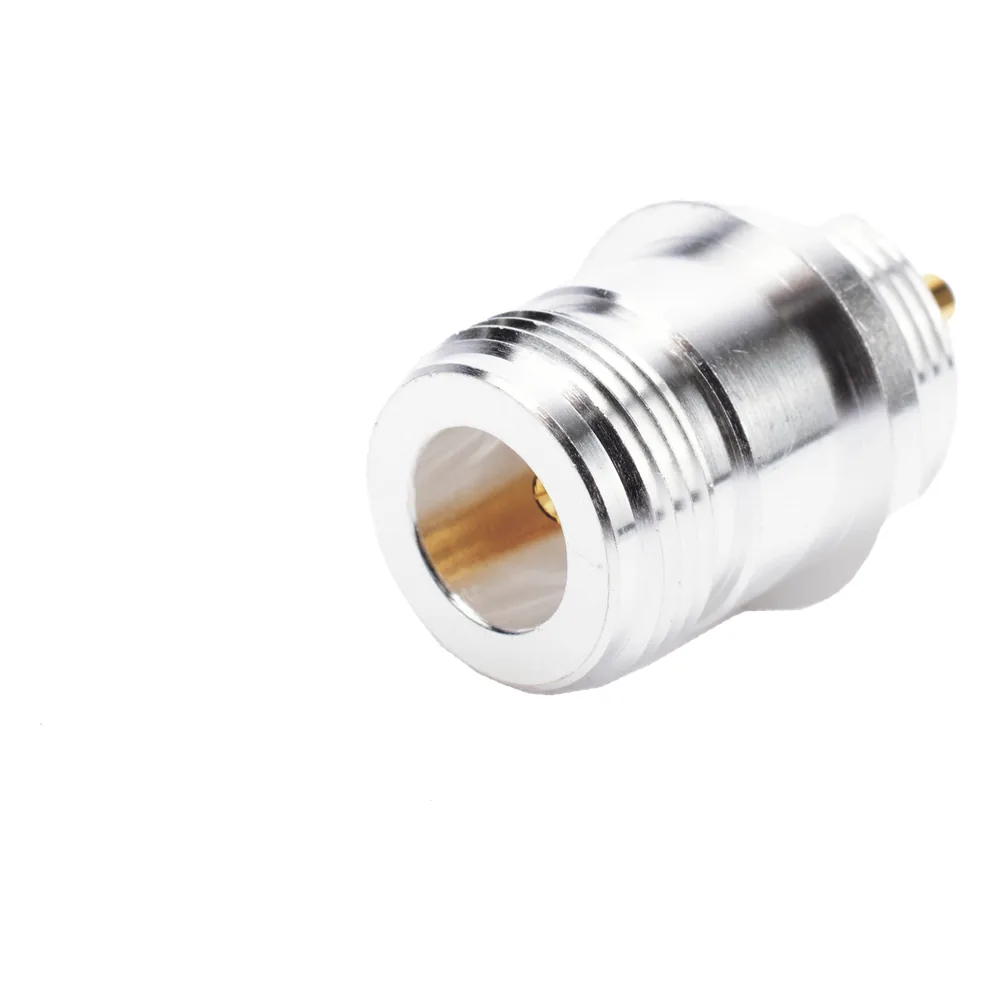 Conector N Hembra, para Montaje Frontal en Panel, Doble D Plano, Plata/ Oro/ Teflón.