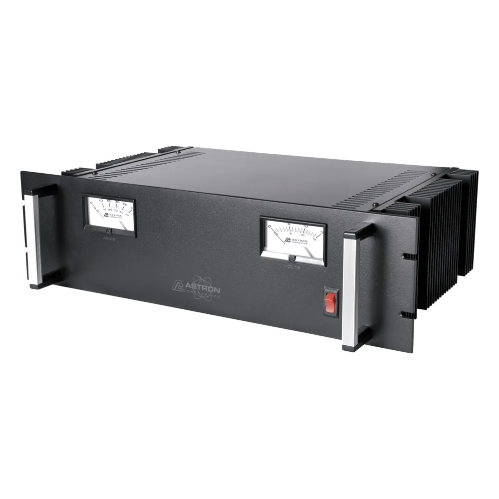 Fuente de poder 13.8Vcc, 50A, lineal regulada con circuito cargador de baterías, medidores, para instalación en rack