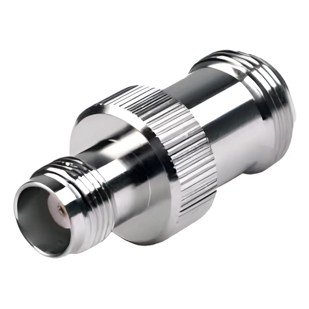 Adaptador en Línea de Conector TNC Hembra a N Hembra, Níquel/ Oro/ Teflón.